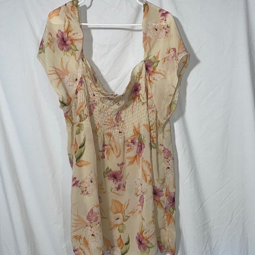 Floral blouse 